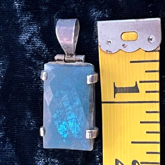 Vintage Rectangular Labradorite Hinged Sterling Silver Pendant - 10g - VG / EUC - Picture 12 of 14